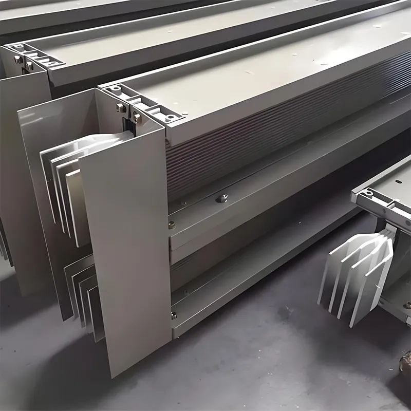 Λεωφορείο σάντουιτς χαμηλής τάσης