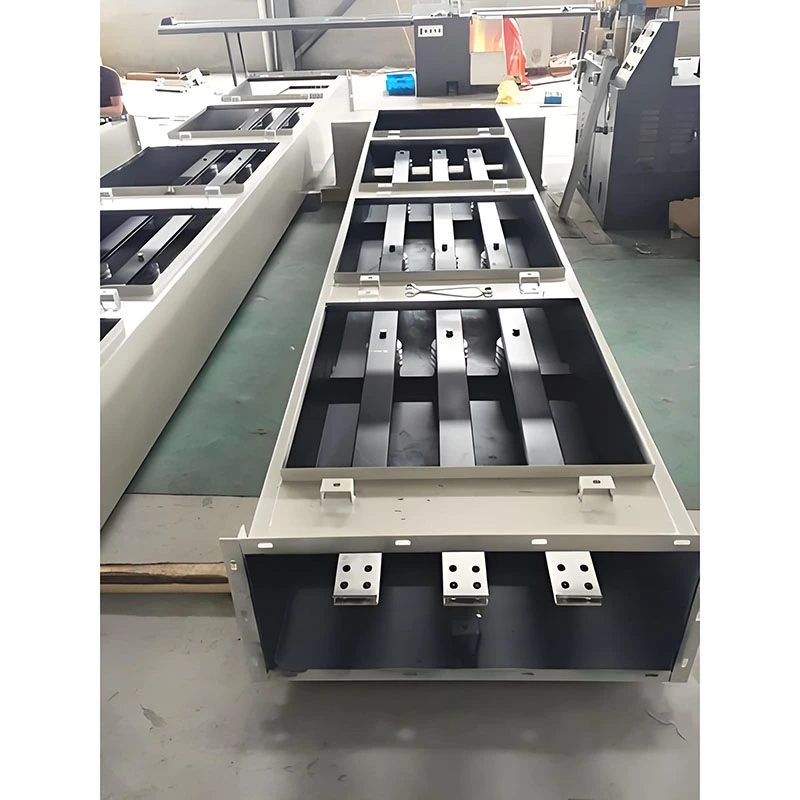 Αγωγός λεωφορείων υψηλής τάσης κλειστός με ατσάλι